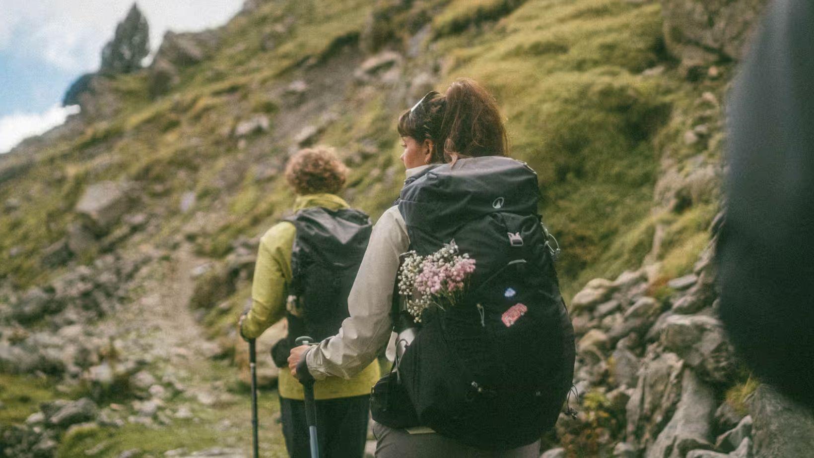 Professionele rugzak verhuur voor hiking trips, kampeervakanties en reisavonturen. Flexibele dagverhuur beschikbaar.